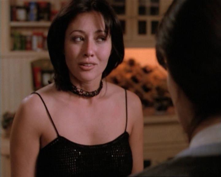 Charmed-Online-dot-net_115IsThereAWoogyInTheHouse1187.jpg Charmed-Online-dot-net_115IsThereAWoogyInTheHouse1187.jpg