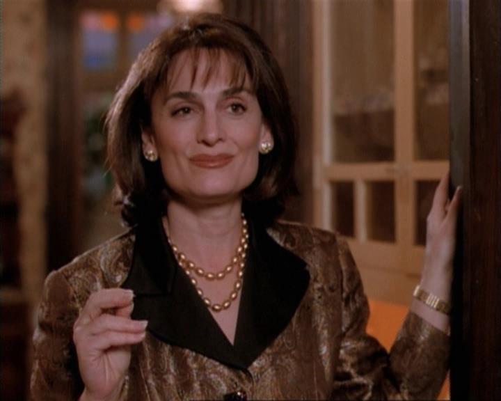 Charmed-Online-dot-net_115IsThereAWoogyInTheHouse1204.jpg Charmed-Online-dot-net_115IsThereAWoogyInTheHouse1204.jpg