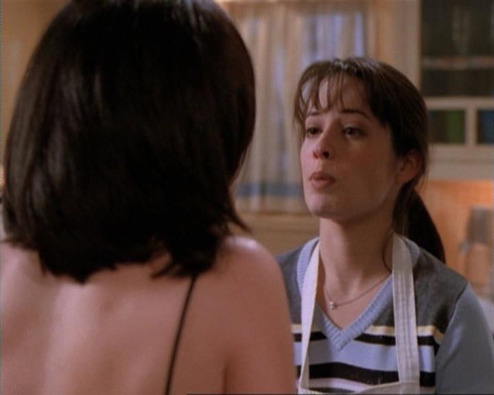 Charmed-Online-dot-net_115IsThereAWoogyInTheHouse1212.jpg Charmed-Online-dot-net_115IsThereAWoogyInTheHouse1212.jpg