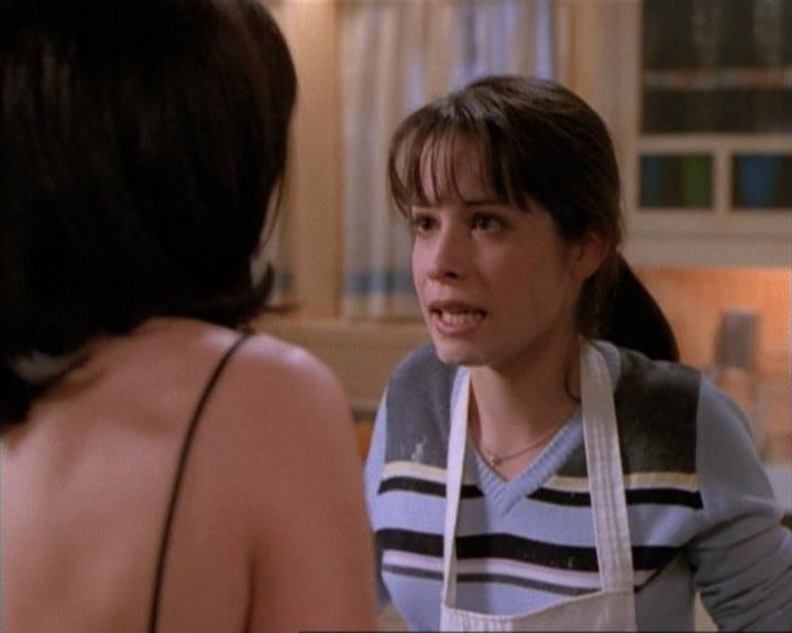 Charmed-Online-dot-net_115IsThereAWoogyInTheHouse1216.jpg Charmed-Online-dot-net_115IsThereAWoogyInTheHouse1216.jpg
