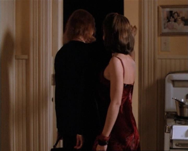 Charmed-Online-dot-net_115IsThereAWoogyInTheHouse1238.jpg Charmed-Online-dot-net_115IsThereAWoogyInTheHouse1238.jpg