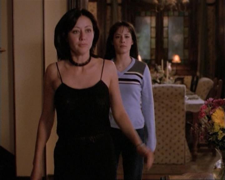 Charmed-Online-dot-net_115IsThereAWoogyInTheHouse1242.jpg Charmed-Online-dot-net_115IsThereAWoogyInTheHouse1242.jpg