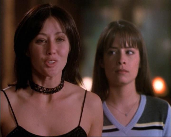 Charmed-Online-dot-net_115IsThereAWoogyInTheHouse1248.jpg