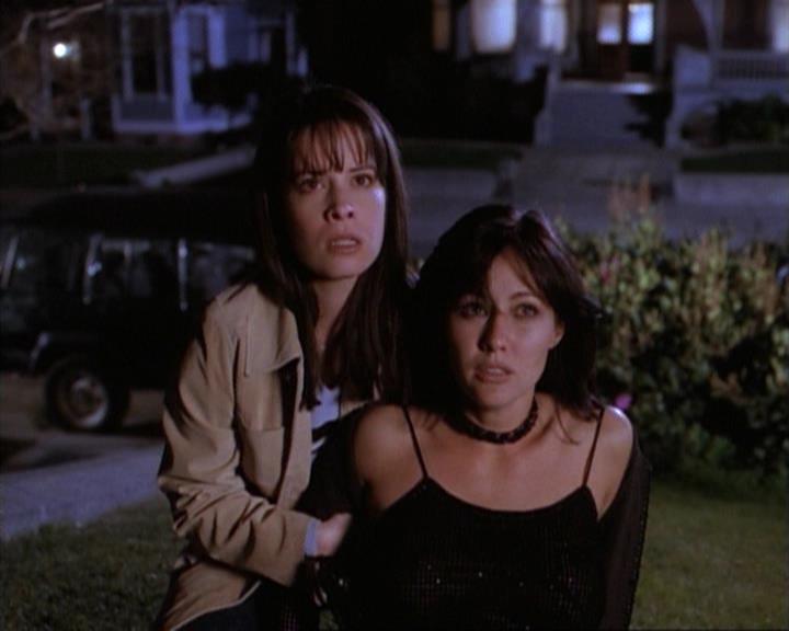 Charmed-Online-dot-net_115IsThereAWoogyInTheHouse1344.jpg Charmed-Online-dot-net_115IsThereAWoogyInTheHouse1344.jpg