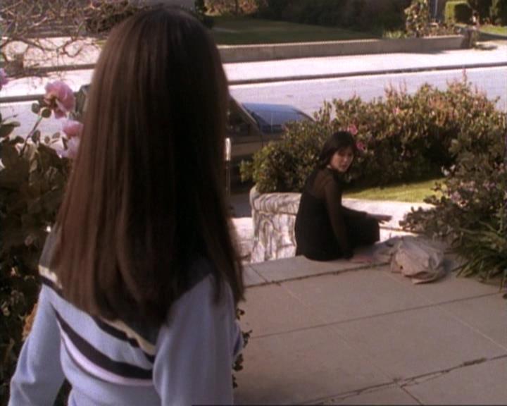 Charmed-Online-dot-net_115IsThereAWoogyInTheHouse1385.jpg Charmed-Online-dot-net_115IsThereAWoogyInTheHouse1385.jpg