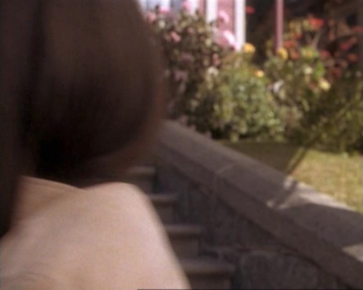 Charmed-Online-dot-net_115IsThereAWoogyInTheHouse1422.jpg Charmed-Online-dot-net_115IsThereAWoogyInTheHouse1422.jpg