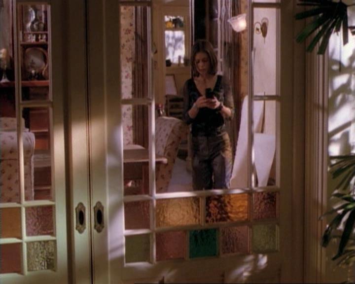 Charmed-Online-dot-net_115IsThereAWoogyInTheHouse1427.jpg Charmed-Online-dot-net_115IsThereAWoogyInTheHouse1427.jpg