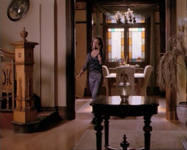 Charmed-Online-dot-net_115IsThereAWoogyInTheHouse1434.jpg Charmed-Online-dot-net_115IsThereAWoogyInTheHouse1434.jpg