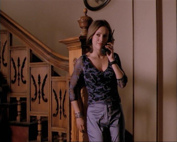 Charmed-Online-dot-net_115IsThereAWoogyInTheHouse1443.jpg