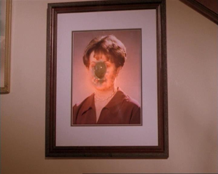 Charmed-Online-dot-net_115IsThereAWoogyInTheHouse1454.jpg Charmed-Online-dot-net_115IsThereAWoogyInTheHouse1454.jpg