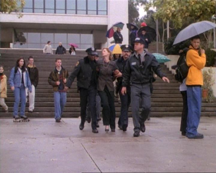 Charmed-Online-dot-net_115IsThereAWoogyInTheHouse1459.jpg Charmed-Online-dot-net_115IsThereAWoogyInTheHouse1459.jpg