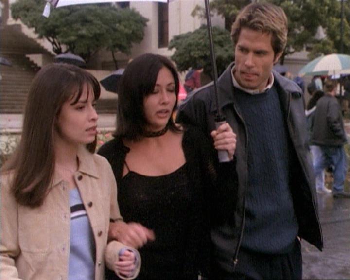 Charmed-Online-dot-net_115IsThereAWoogyInTheHouse1478.jpg Charmed-Online-dot-net_115IsThereAWoogyInTheHouse1478.jpg