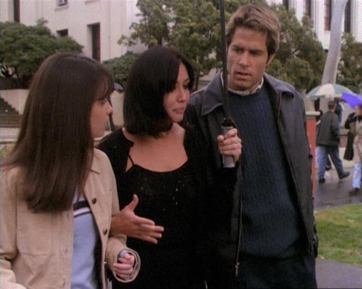 Charmed-Online-dot-net_115IsThereAWoogyInTheHouse1481.jpg Charmed-Online-dot-net_115IsThereAWoogyInTheHouse1481.jpg