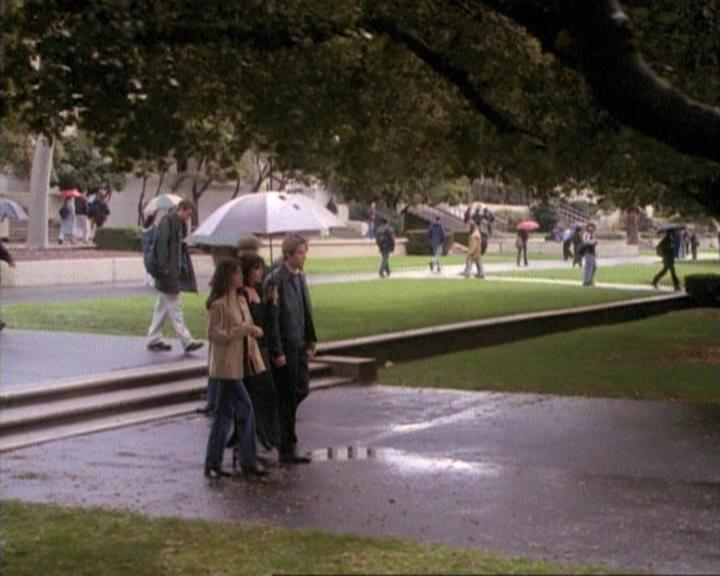 Charmed-Online-dot-net_115IsThereAWoogyInTheHouse1491.jpg Charmed-Online-dot-net_115IsThereAWoogyInTheHouse1491.jpg