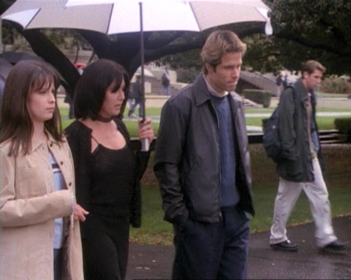 Charmed-Online-dot-net_115IsThereAWoogyInTheHouse1502.jpg Charmed-Online-dot-net_115IsThereAWoogyInTheHouse1502.jpg