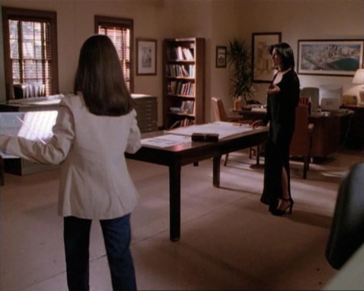 Charmed-Online-dot-net_115IsThereAWoogyInTheHouse1529.jpg Charmed-Online-dot-net_115IsThereAWoogyInTheHouse1529.jpg