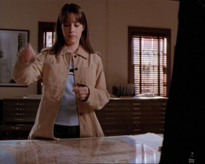 Charmed-Online-dot-net_115IsThereAWoogyInTheHouse1539.jpg Charmed-Online-dot-net_115IsThereAWoogyInTheHouse1539.jpg