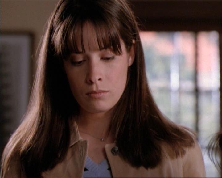 Charmed-Online-dot-net_115IsThereAWoogyInTheHouse1595.jpg Charmed-Online-dot-net_115IsThereAWoogyInTheHouse1595.jpg