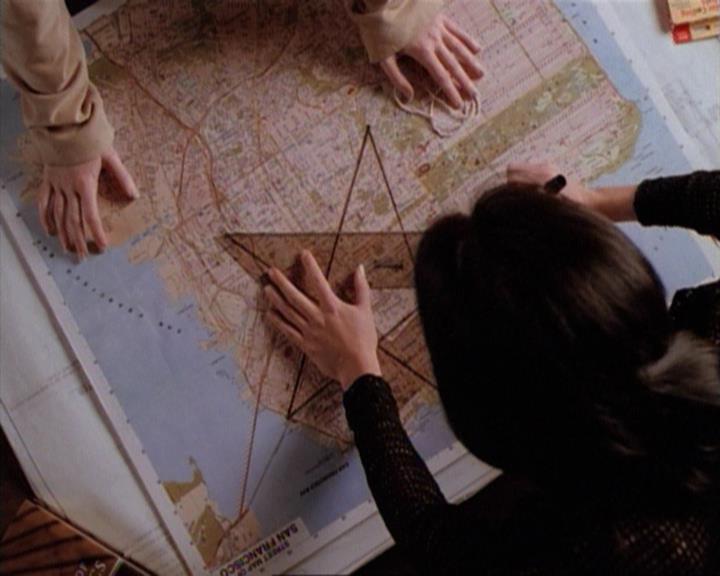 Charmed-Online-dot-net_115IsThereAWoogyInTheHouse1596.jpg Charmed-Online-dot-net_115IsThereAWoogyInTheHouse1596.jpg