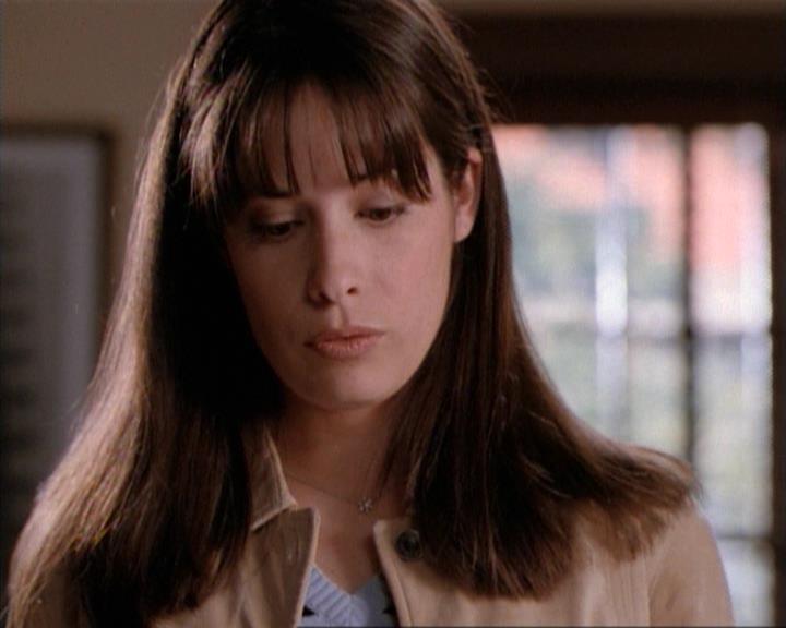 Charmed-Online-dot-net_115IsThereAWoogyInTheHouse1602.jpg