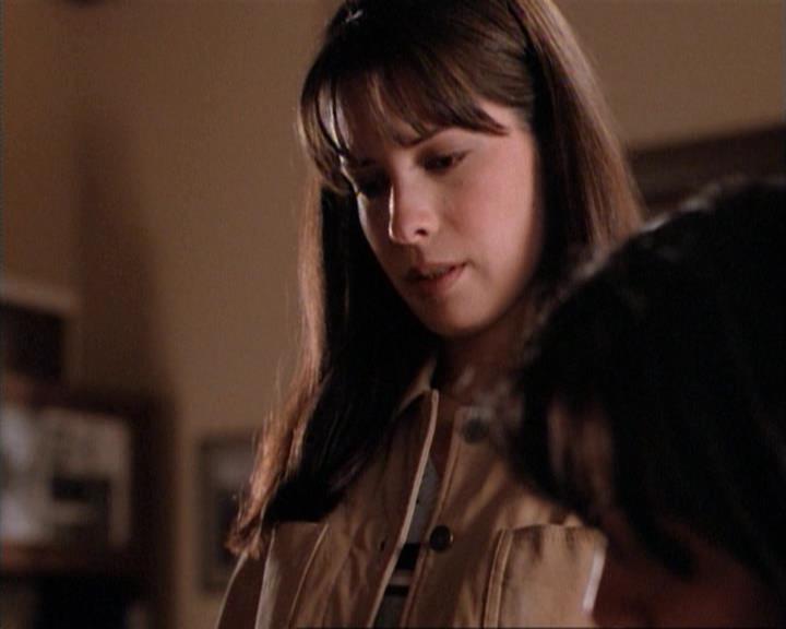 Charmed-Online-dot-net_115IsThereAWoogyInTheHouse1628.jpg Charmed-Online-dot-net_115IsThereAWoogyInTheHouse1628.jpg