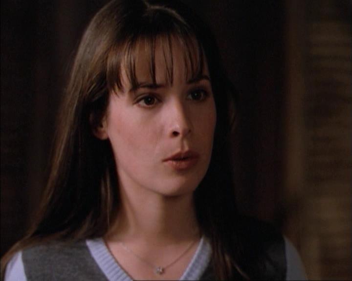 Charmed-Online-dot-net_115IsThereAWoogyInTheHouse1837.jpg