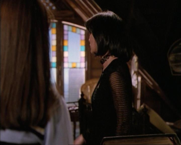 Charmed-Online-dot-net_115IsThereAWoogyInTheHouse1847.jpg Charmed-Online-dot-net_115IsThereAWoogyInTheHouse1847.jpg