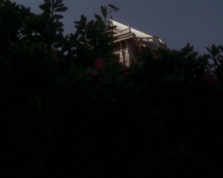 Charmed-Online-dot-net_115IsThereAWoogyInTheHouse1947.jpg Charmed-Online-dot-net_115IsThereAWoogyInTheHouse1947.jpg