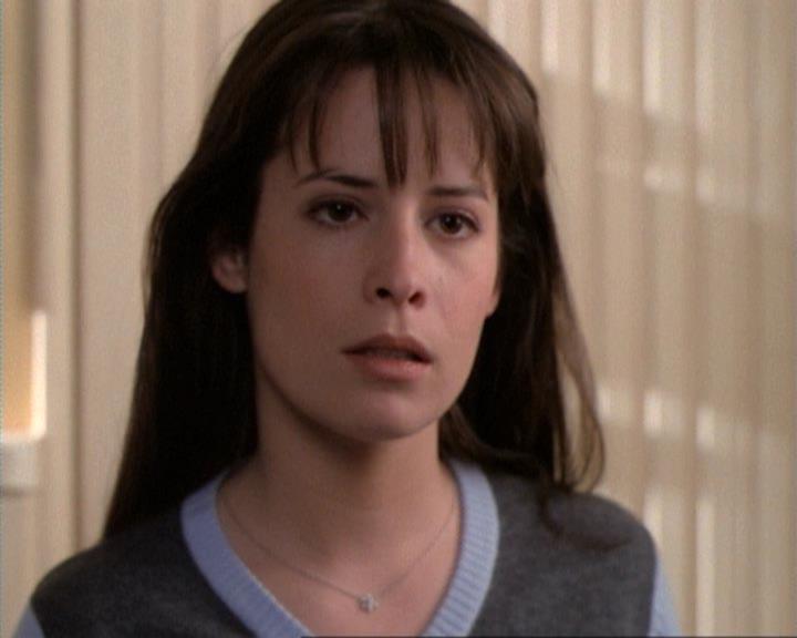 Charmed-Online-dot-net_115IsThereAWoogyInTheHouse2044.jpg Charmed-Online-dot-net_115IsThereAWoogyInTheHouse2044.jpg