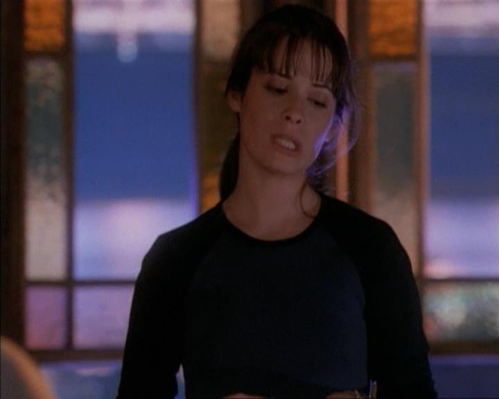 Charmed-Online-dot-net_115IsThereAWoogyInTheHouse2332.jpg