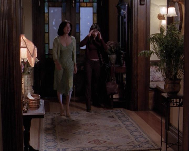 Charmed-Online-dot-net_116WichPrueIsItAnyway0101.jpg Charmed-Online-dot-net_116WichPrueIsItAnyway0101.jpg