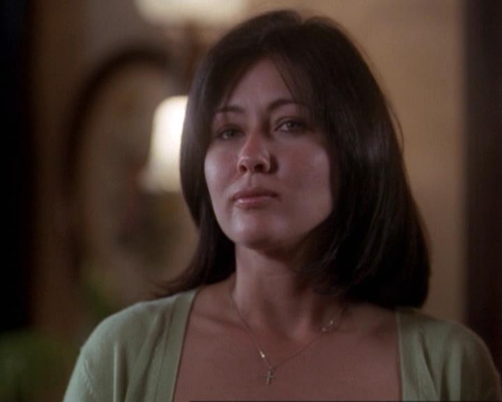 Charmed-Online-dot-net_116WichPrueIsItAnyway0129.jpg Charmed-Online-dot-net_116WichPrueIsItAnyway0129.jpg