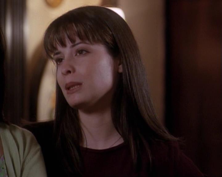 Charmed-Online-dot-net_116WichPrueIsItAnyway0145.jpg Charmed-Online-dot-net_116WichPrueIsItAnyway0145.jpg