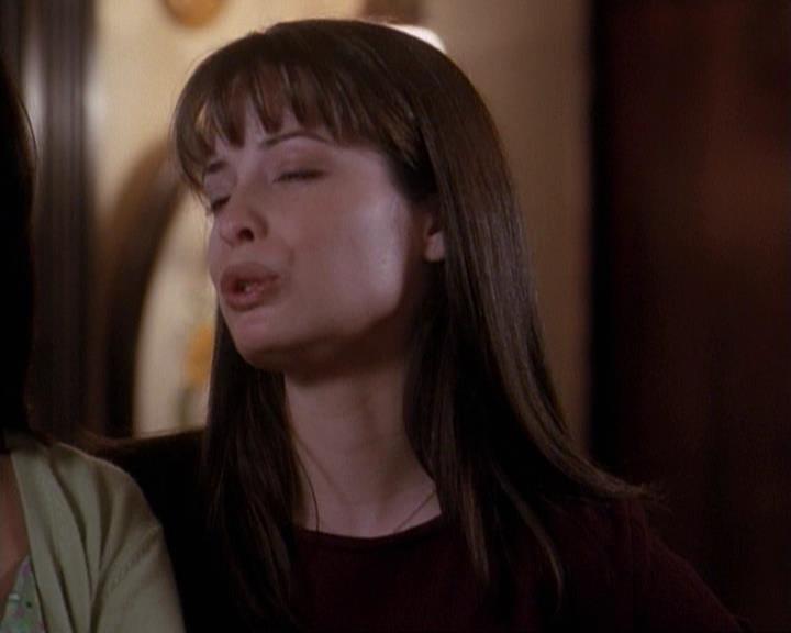 Charmed-Online-dot-net_116WichPrueIsItAnyway0146.jpg Charmed-Online-dot-net_116WichPrueIsItAnyway0146.jpg