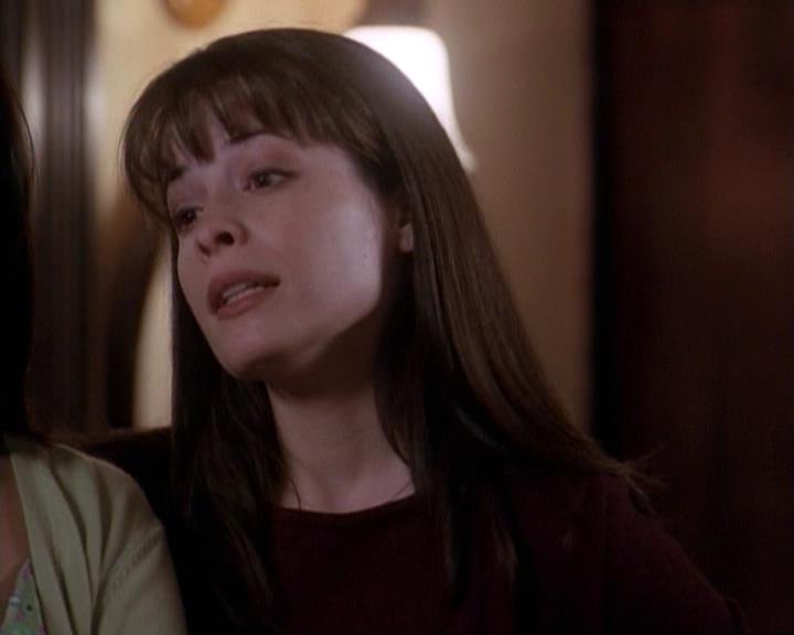 Charmed-Online-dot-net_116WichPrueIsItAnyway0147.jpg Charmed-Online-dot-net_116WichPrueIsItAnyway0147.jpg