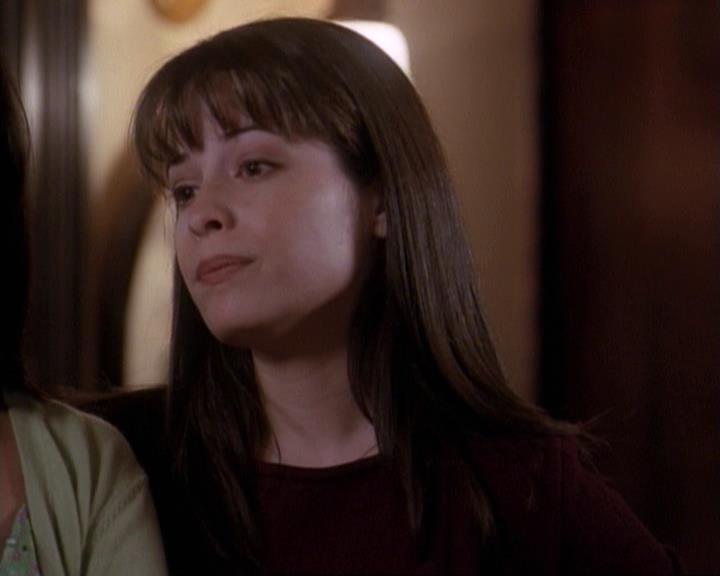 Charmed-Online-dot-net_116WichPrueIsItAnyway0148.jpg Charmed-Online-dot-net_116WichPrueIsItAnyway0148.jpg