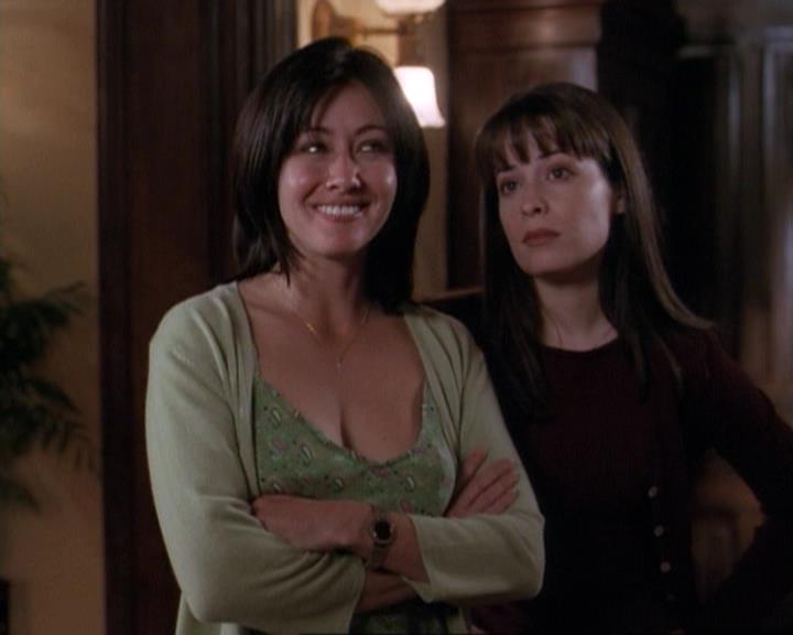 Charmed-Online-dot-net_116WichPrueIsItAnyway0149.jpg Charmed-Online-dot-net_116WichPrueIsItAnyway0149.jpg