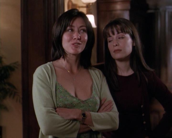 Charmed-Online-dot-net_116WichPrueIsItAnyway0150.jpg Charmed-Online-dot-net_116WichPrueIsItAnyway0150.jpg