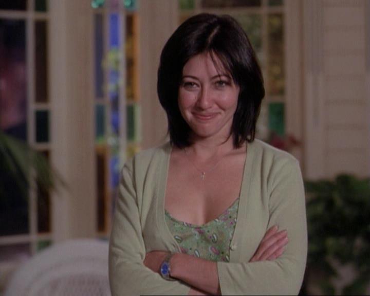 Charmed-Online-dot-net_116WichPrueIsItAnyway0203.jpg Charmed-Online-dot-net_116WichPrueIsItAnyway0203.jpg