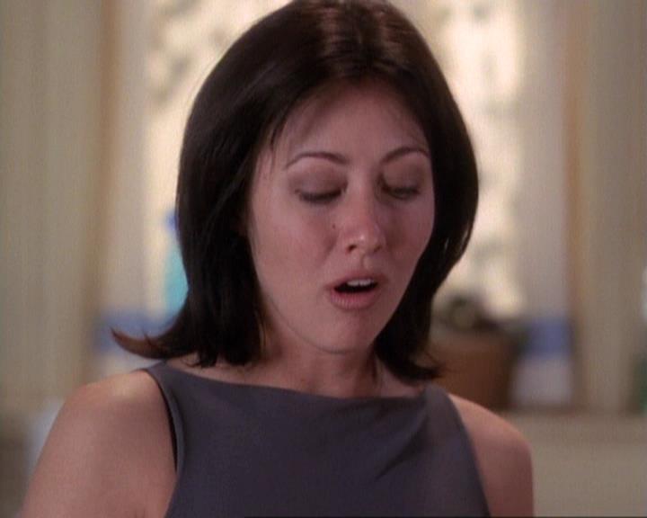 Charmed-Online-dot-net_116WichPrueIsItAnyway0379.jpg Charmed-Online-dot-net_116WichPrueIsItAnyway0379.jpg