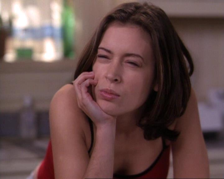 Charmed-Online-dot-net_116WichPrueIsItAnyway0387.jpg