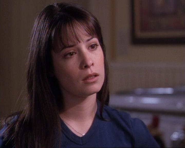 Charmed-Online-dot-net_116WichPrueIsItAnyway0406.jpg
