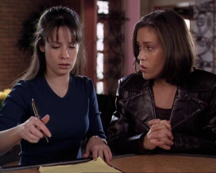 Charmed-Online-dot-net_116WichPrueIsItAnyway0528.jpg