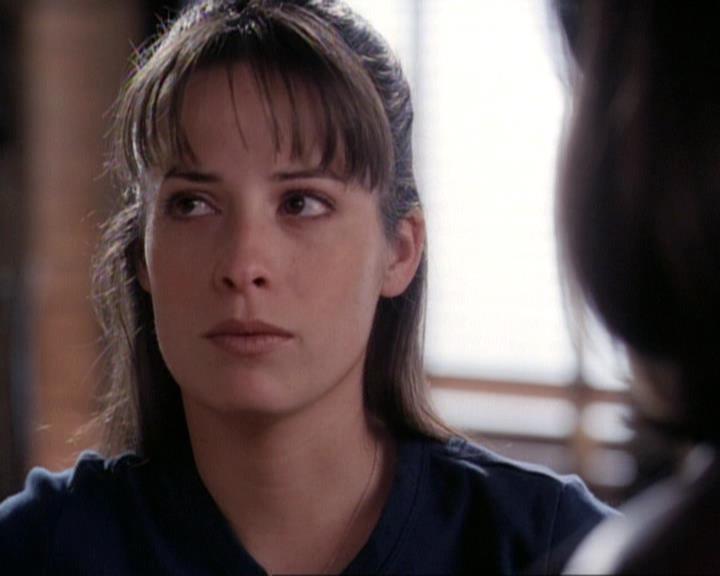 Charmed-Online-dot-net_116WichPrueIsItAnyway0544.jpg