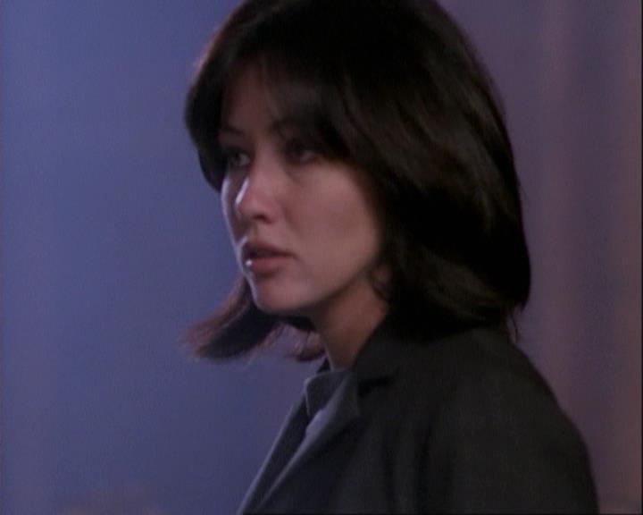 Charmed-Online-dot-net_116WichPrueIsItAnyway0598.jpg Charmed-Online-dot-net_116WichPrueIsItAnyway0598.jpg