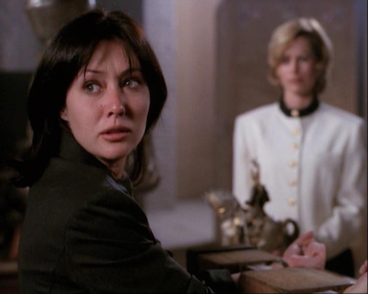 Charmed-Online-dot-net_116WichPrueIsItAnyway0670.jpg Charmed-Online-dot-net_116WichPrueIsItAnyway0670.jpg