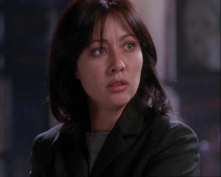 Charmed-Online-dot-net_116WichPrueIsItAnyway0674.jpg Charmed-Online-dot-net_116WichPrueIsItAnyway0674.jpg