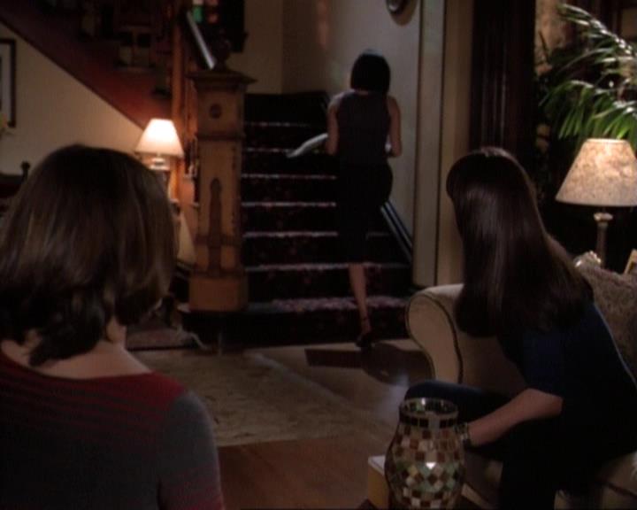Charmed-Online-dot-net_116WichPrueIsItAnyway0834.jpg