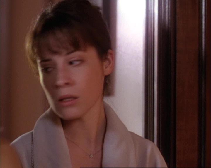 Charmed-Online-dot-net_116WichPrueIsItAnyway0951.jpg