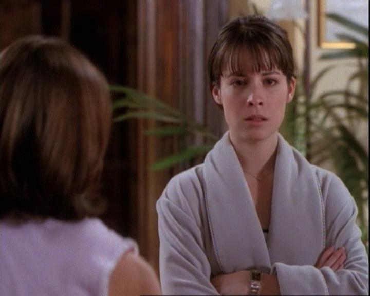 Charmed-Online-dot-net_116WichPrueIsItAnyway0979.jpg Charmed-Online-dot-net_116WichPrueIsItAnyway0979.jpg